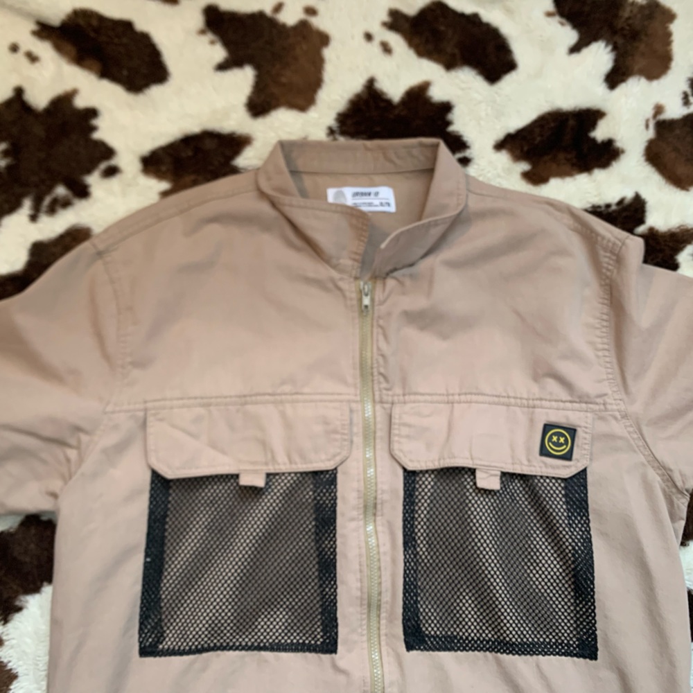 Zip up short sleeve
